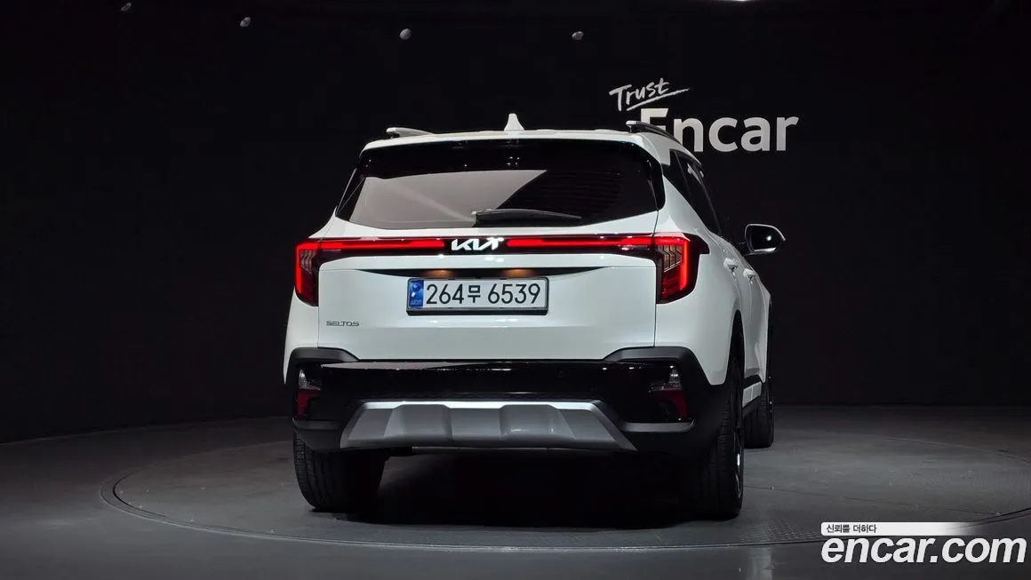 Kia Seltos 2023 из KR, фото 4