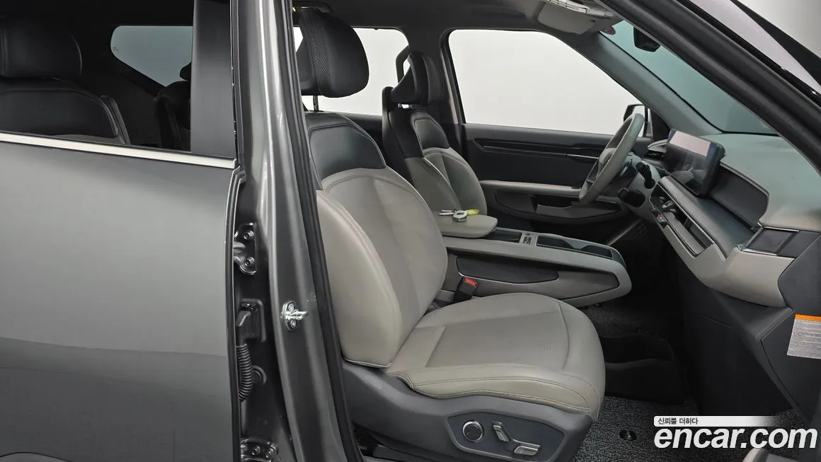 Kia EV9 2024 из KR, фото 10