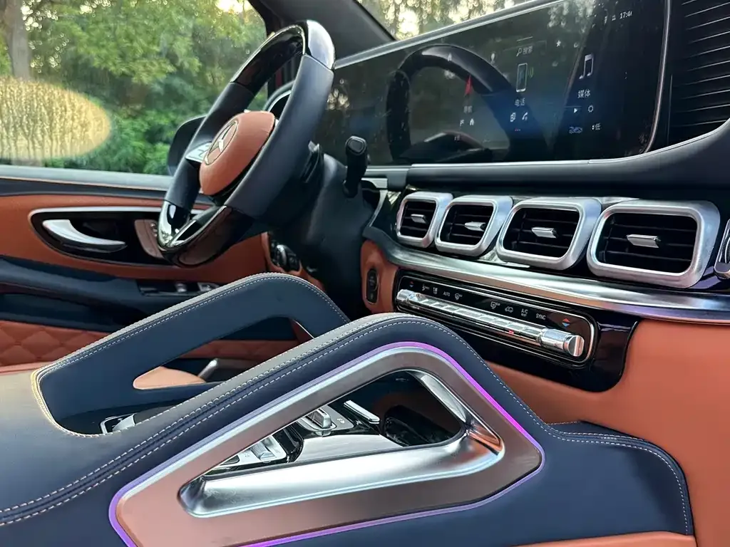 Mercedes-Benz Vito 2025 из CN, фото 4