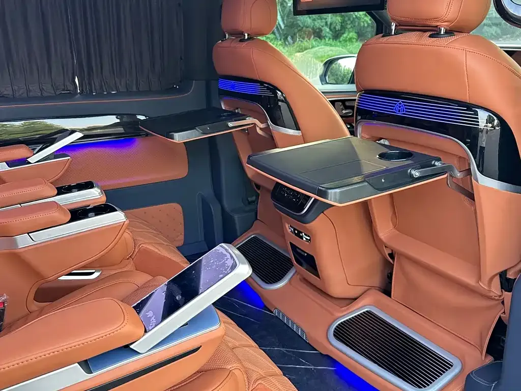Mercedes-Benz Vito 2025 из CN, фото 5