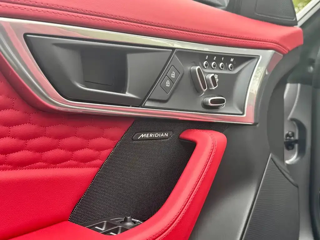 Jaguar F-TYPE 2023 из CN, фото 10