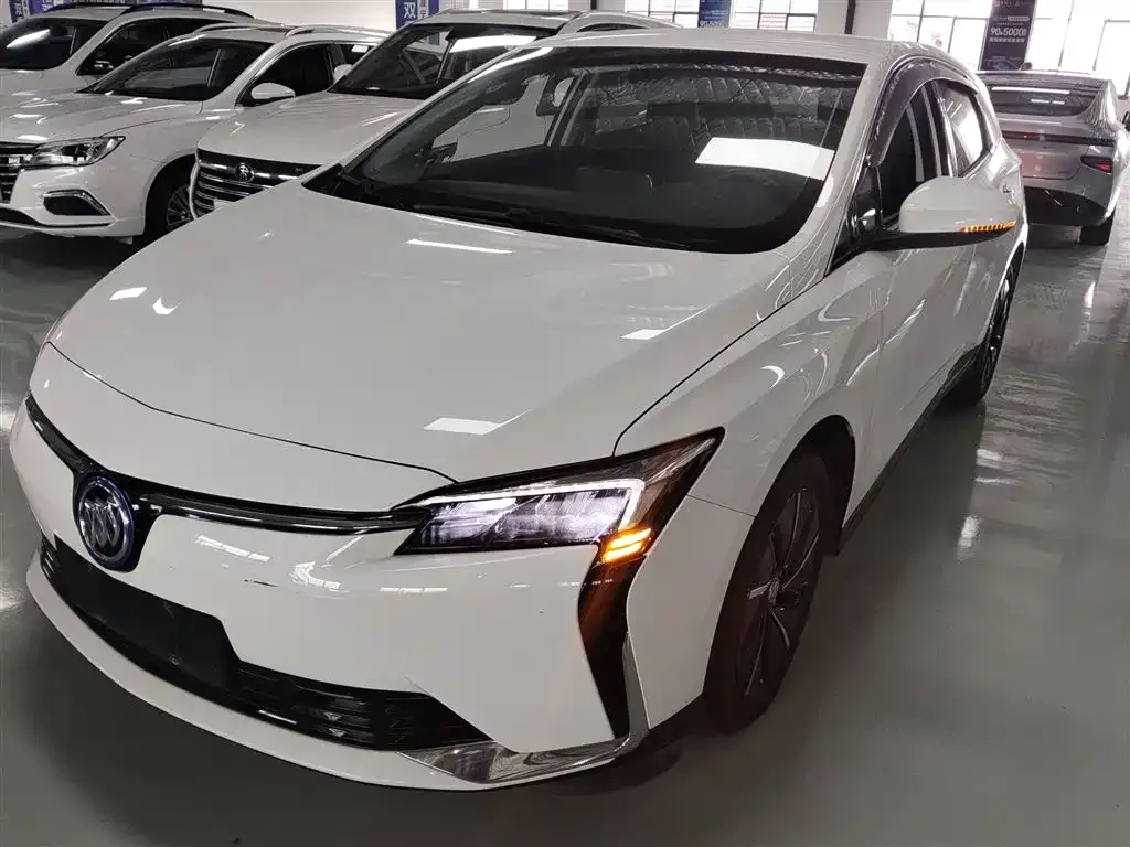 Buick Velite 6