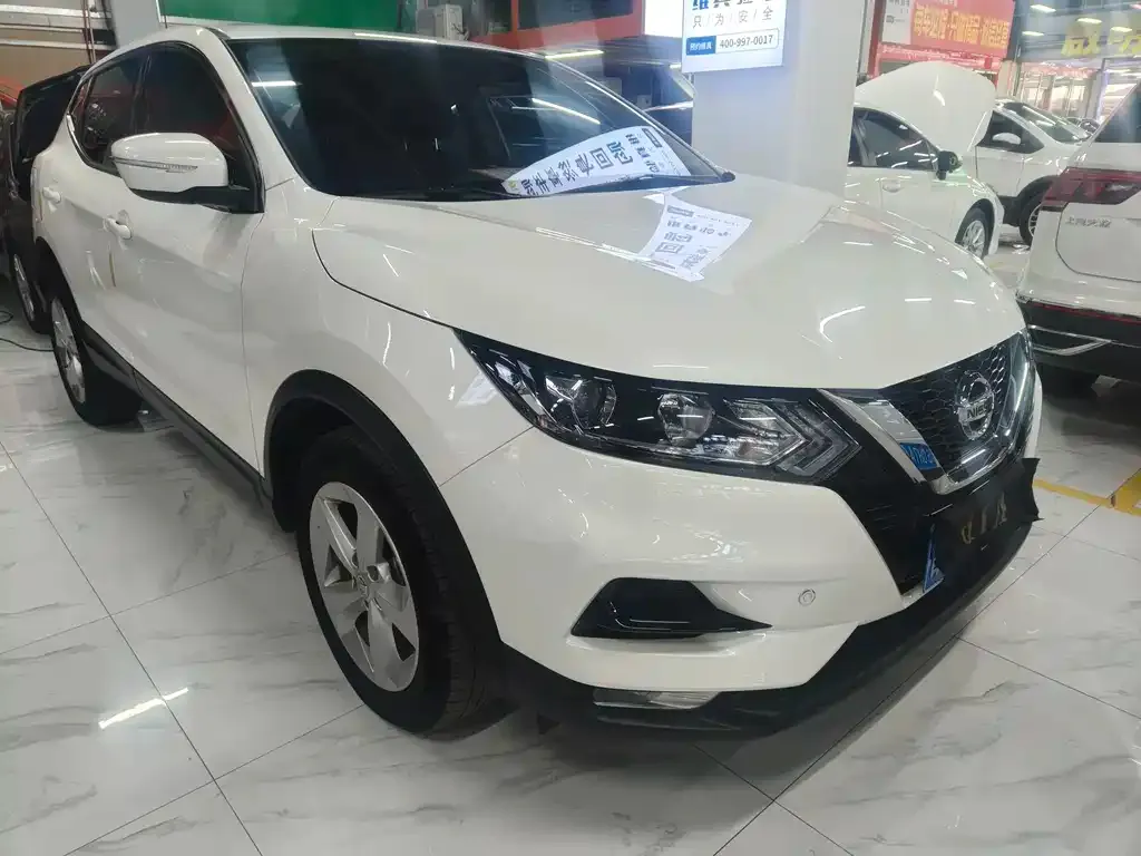 Nissan Qashqai 2021 из CN, фото 2