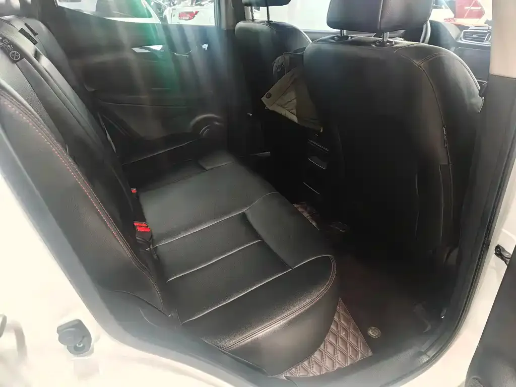 Nissan Qashqai 2021 из CN, фото 4