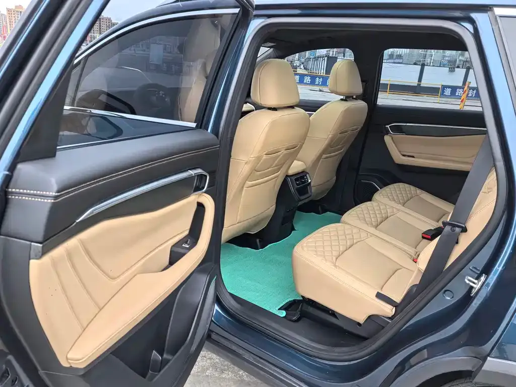 Geely Haoyue L 2023 из CN, фото 8