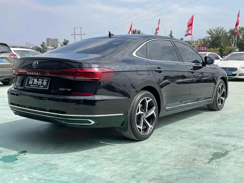 Volkswagen Passat 2023 из CN, фото 6