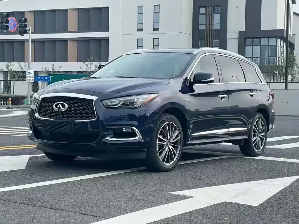 Infiniti QX60 (Import) 2021 из CN, фото 1