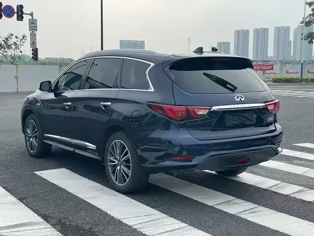 Infiniti QX60 (Import) 2021 из CN, фото 8