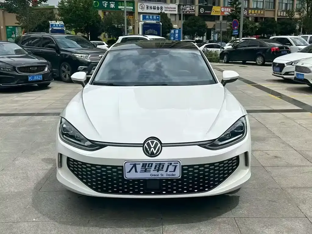 Volkswagen Lamando 2023 из CN, фото 1