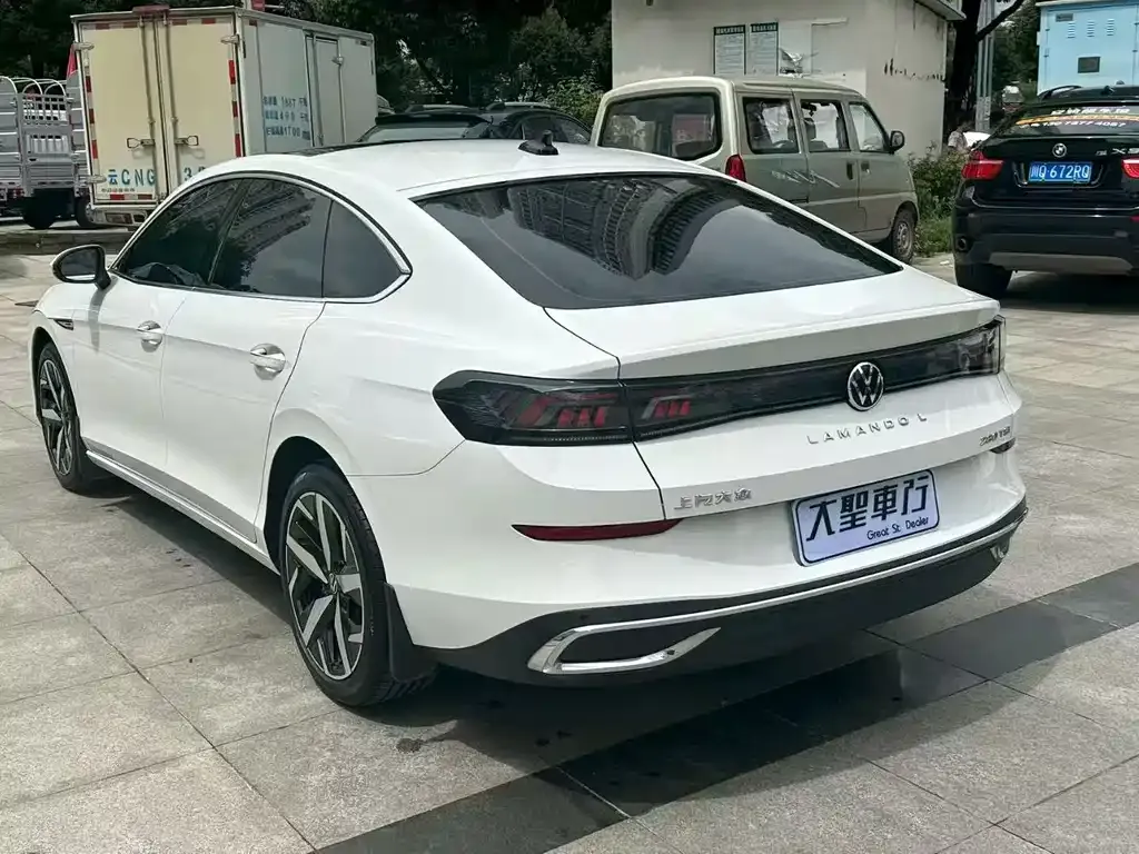 Volkswagen Lamando 2023 из CN, фото 9