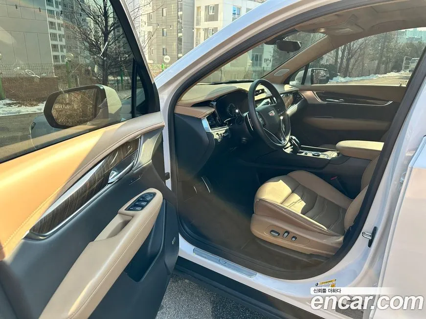 Cadillac XT6 2023 из KR, фото 10