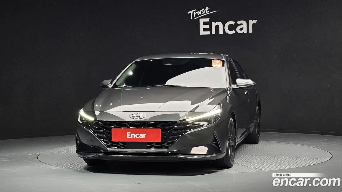 Hyundai AVANTE — фото 3