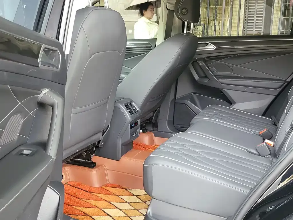 Volkswagen Tiguan L New Energy 2023 из CN, фото 10