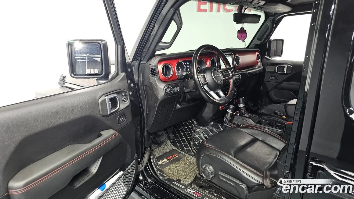 Jeep Wrangler 2021 из KR, фото 10