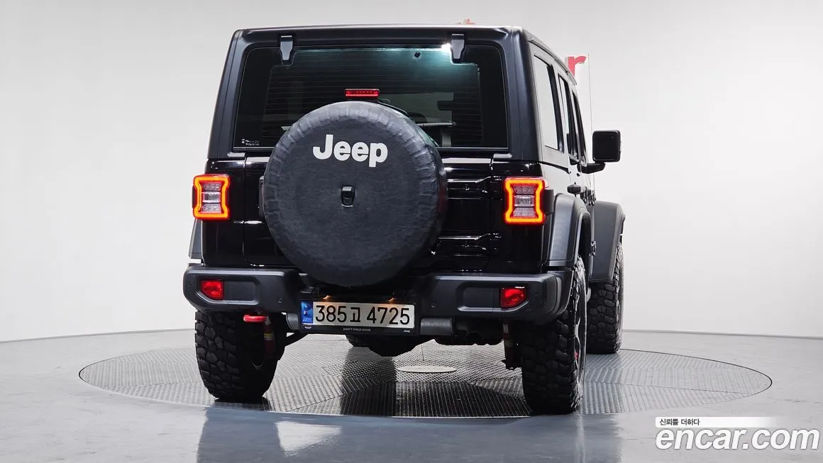 Jeep Wrangler 2021 из KR, фото 4