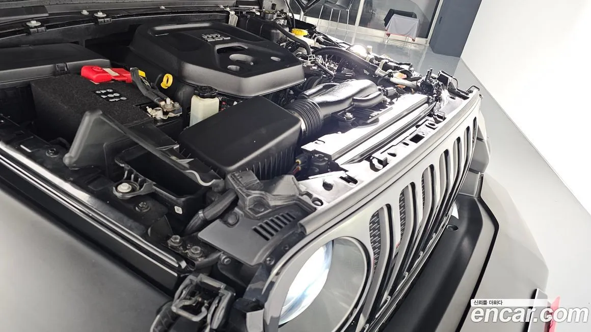 Jeep Wrangler 2021 из KR, фото 6