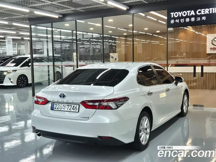 Toyota Camry 2024 из KR, фото 2