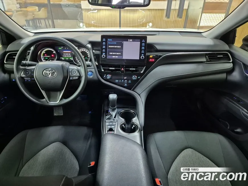 Toyota Camry 2024 из KR, фото 7