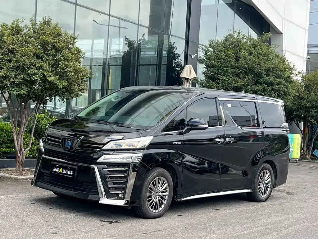 Toyota Vellfire 2023 из CN, фото 1