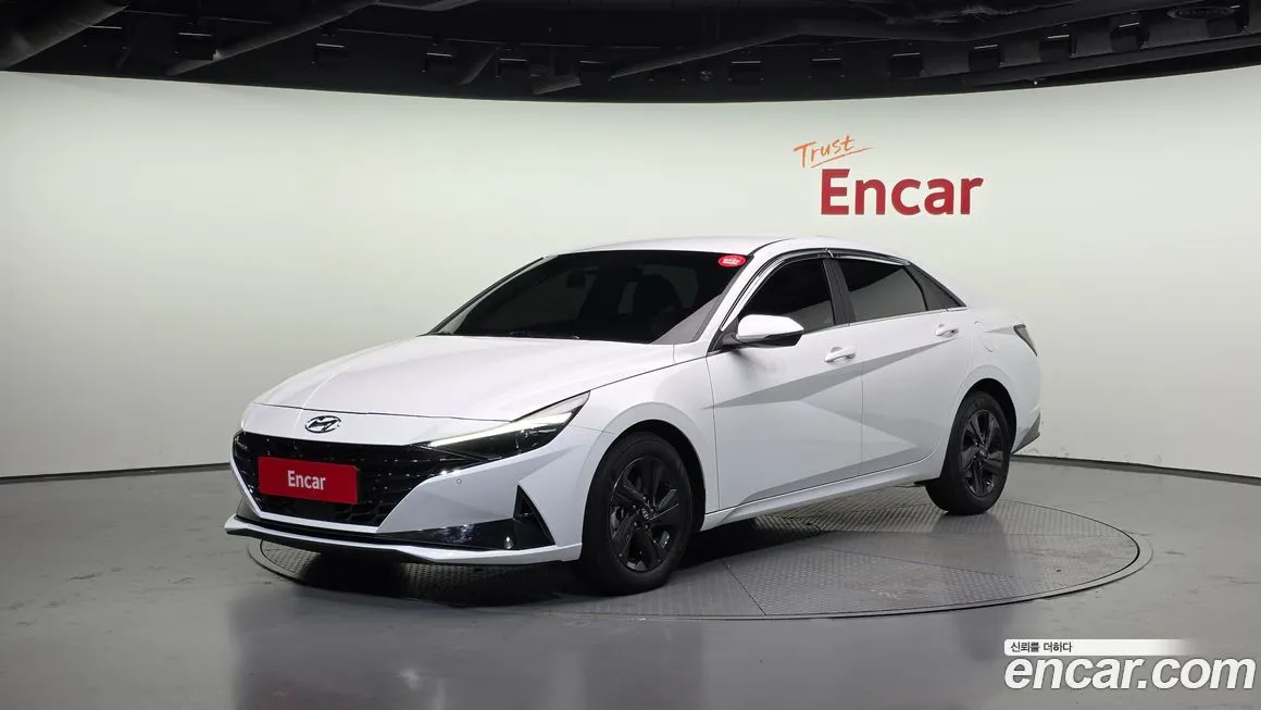 Hyundai AVANTE 2022 из KR, фото 1