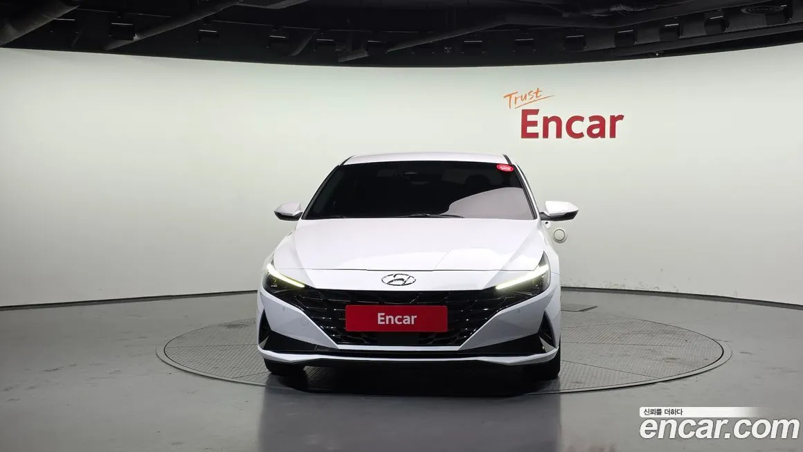 Hyundai AVANTE 2022 из KR, фото 3