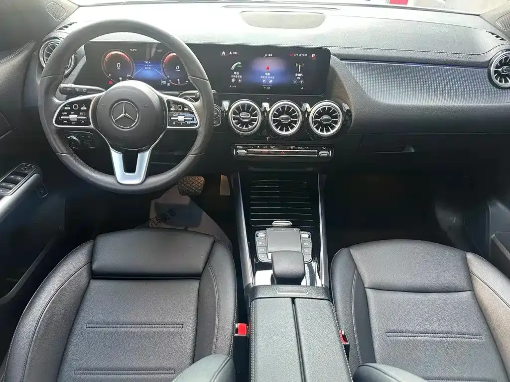 Mercedes-Benz GLA — фото 5