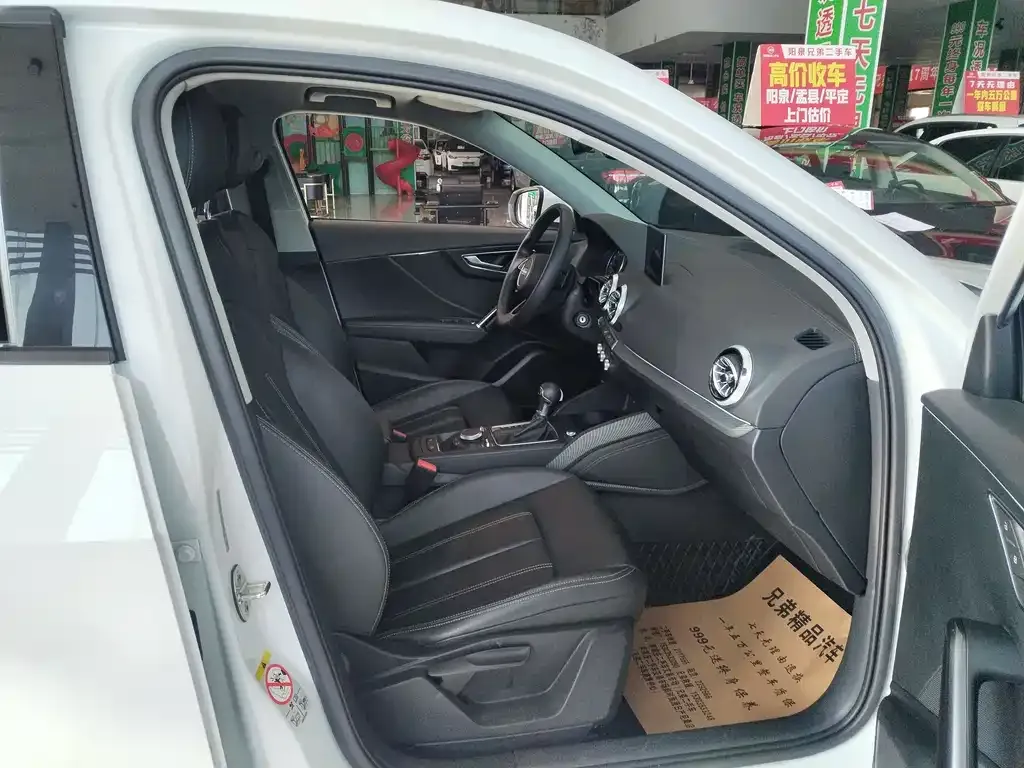 Audi Q2L 2022 из CN, фото 4