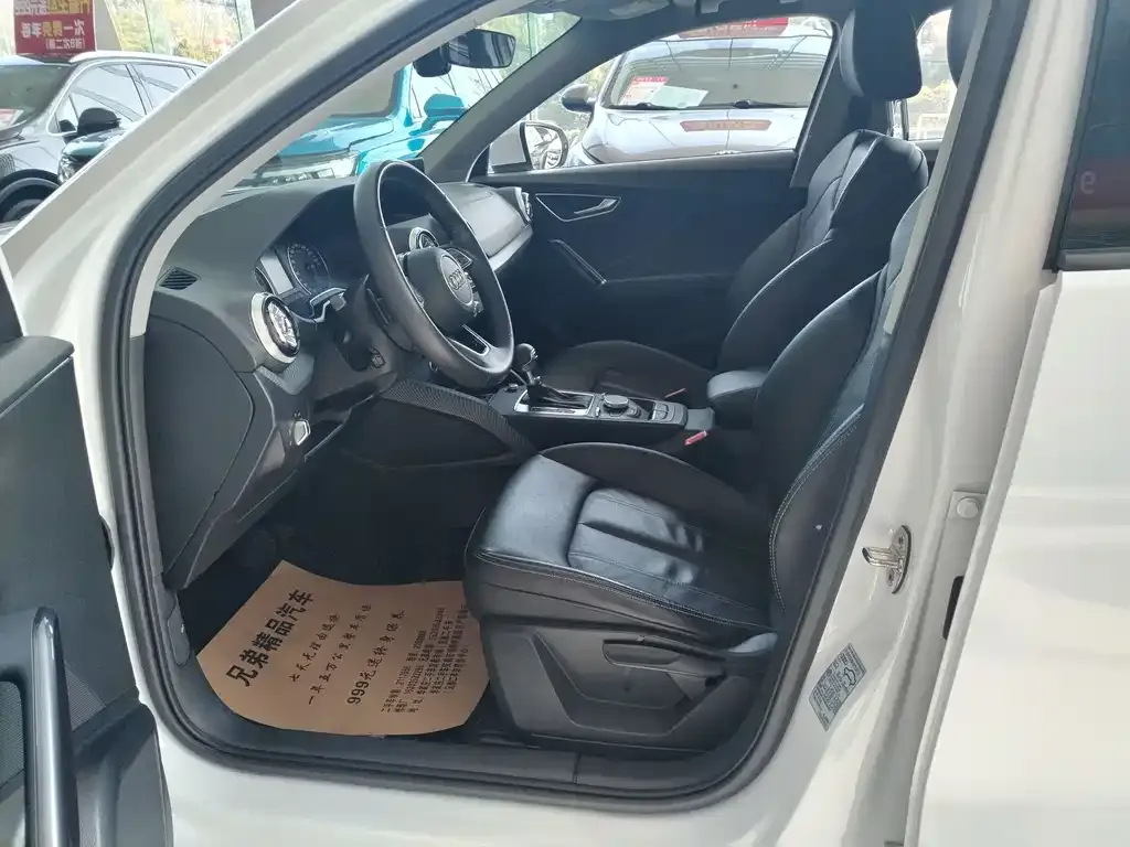 Audi Q2L 2022 из CN, фото 7
