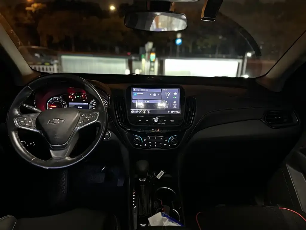 Chevrolet Equinox 2024 из CN, фото 7