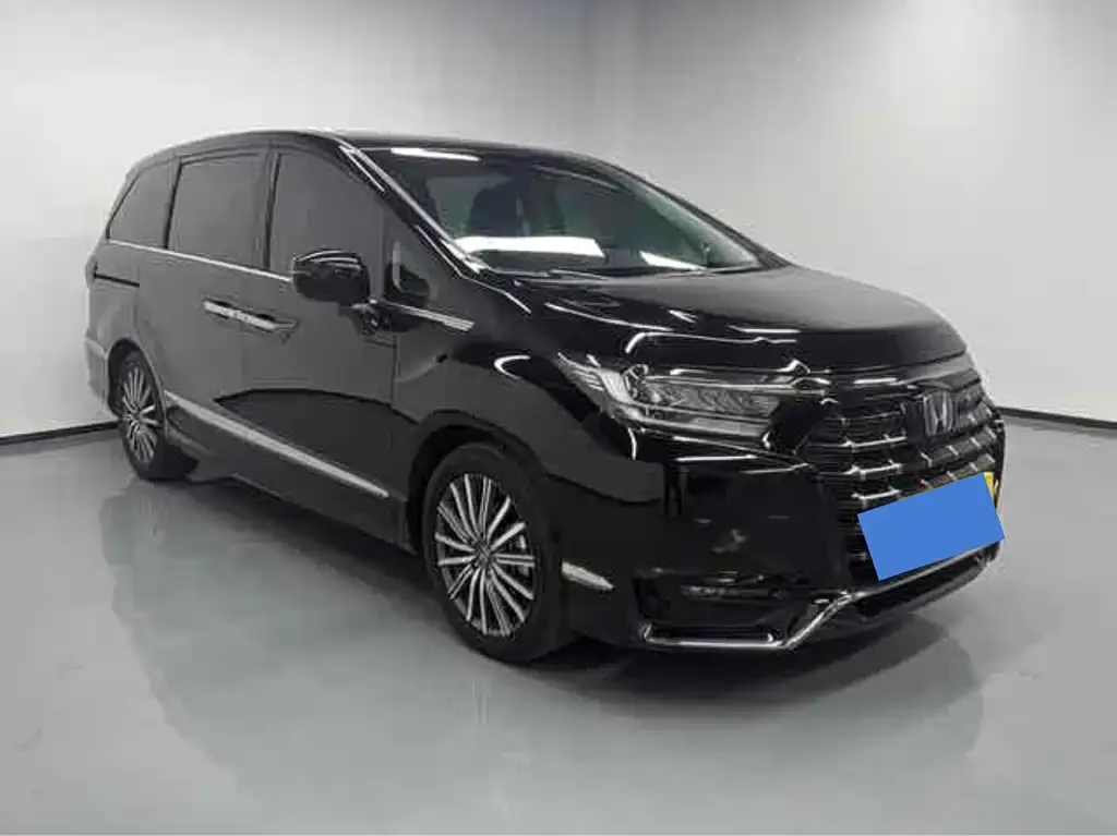 Honda Elysion 2023 из CN, фото 6