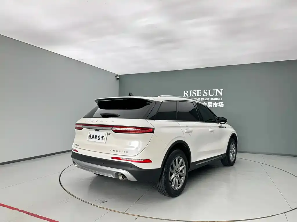 Lincoln Corsair 2021 из CN, фото 9