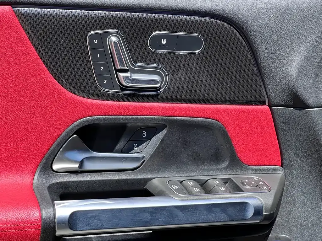 Mercedes-Benz GLB AMG 2023 из CN, фото 7