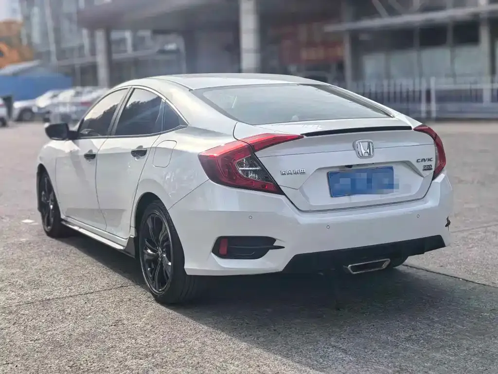 Honda Civic 2022 из CN, фото 6