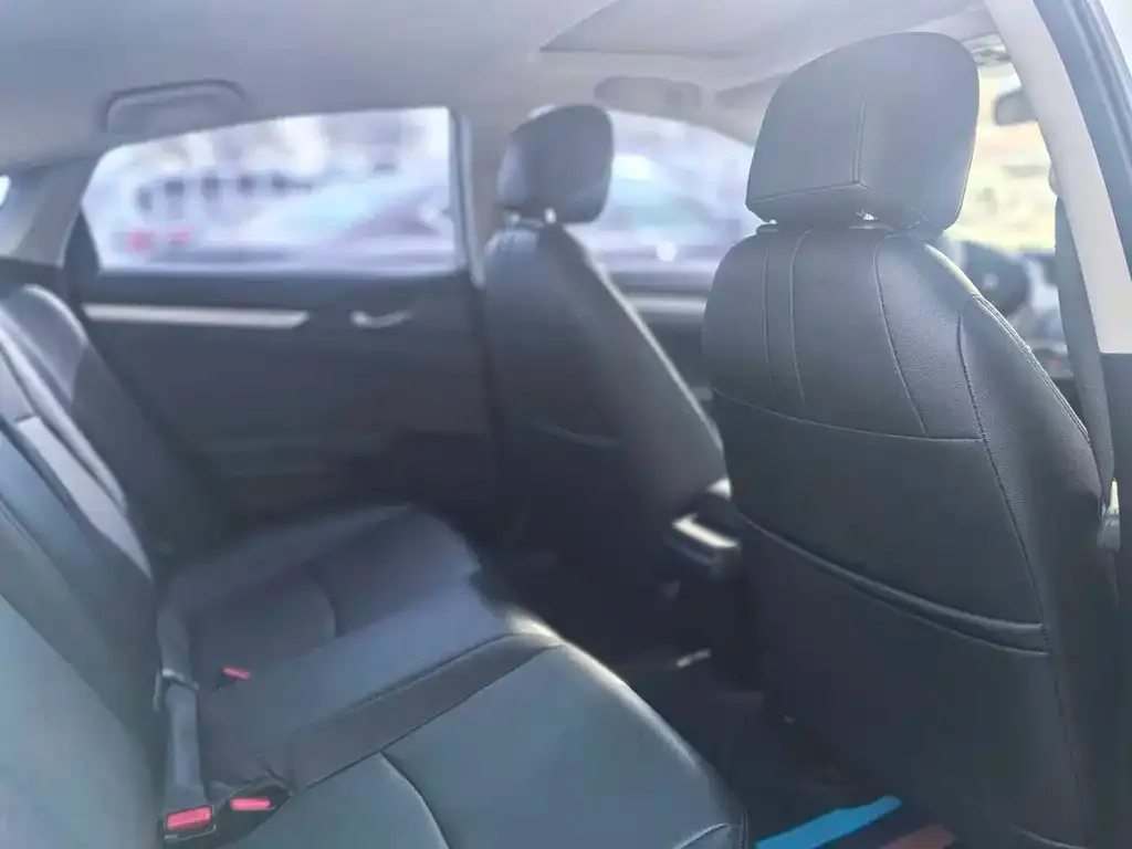 Honda Civic 2022 из CN, фото 7