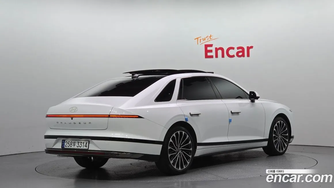 Hyundai Grandeur 2025 из KR, фото 2