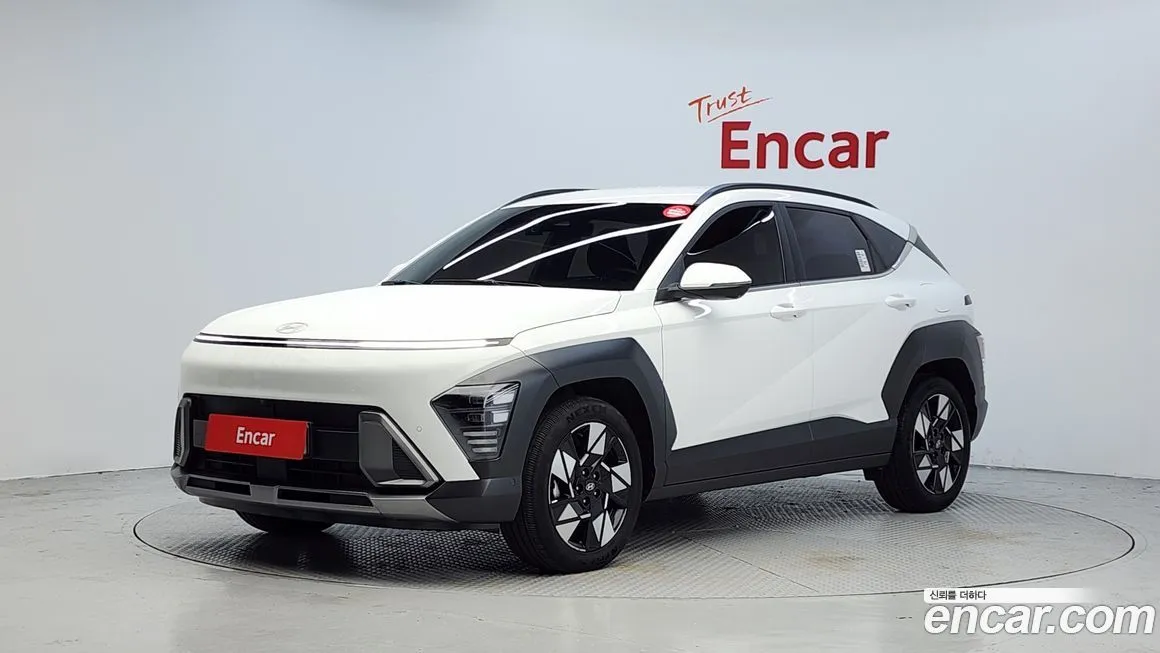 Hyundai Kona — фото 1
