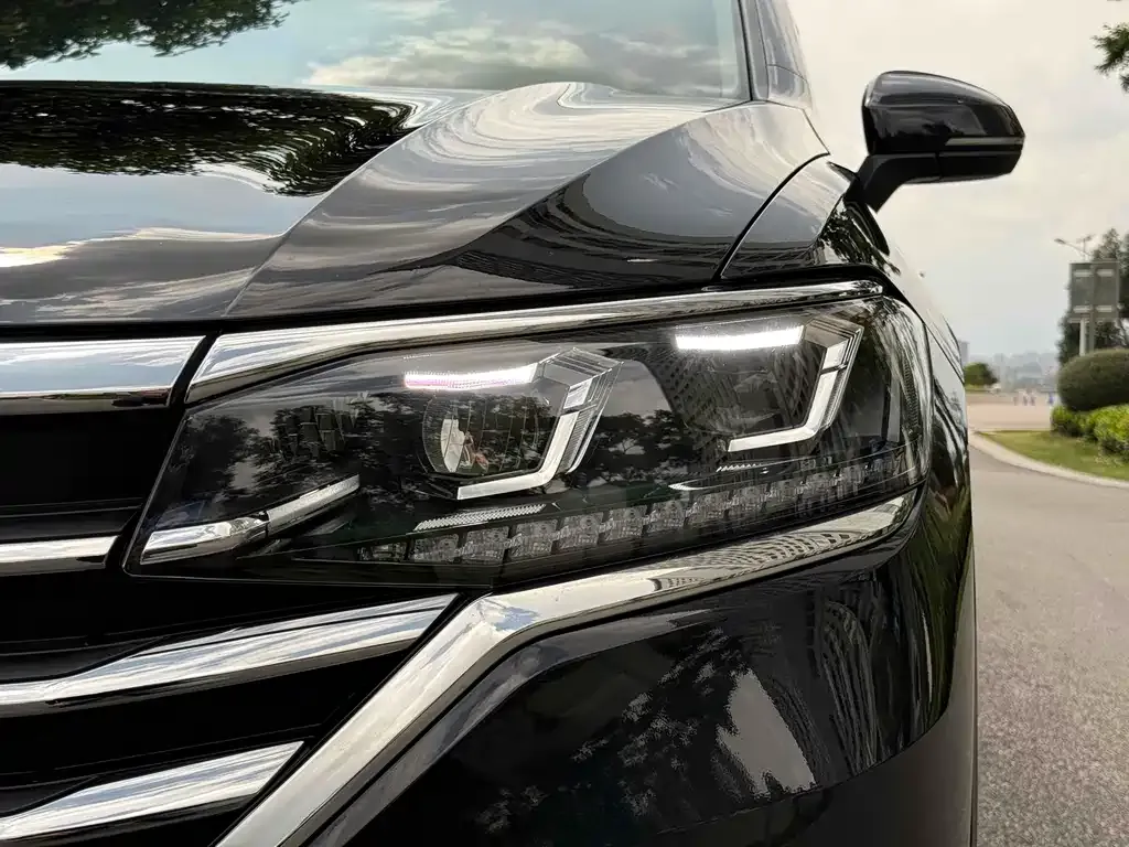 Volkswagen Viloran 2022 из CN, фото 6