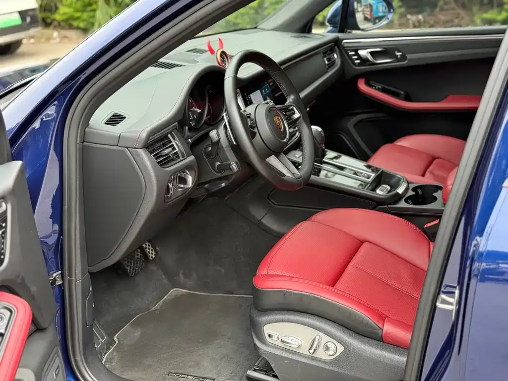 Porsche Macan 2023 из CN, фото 4