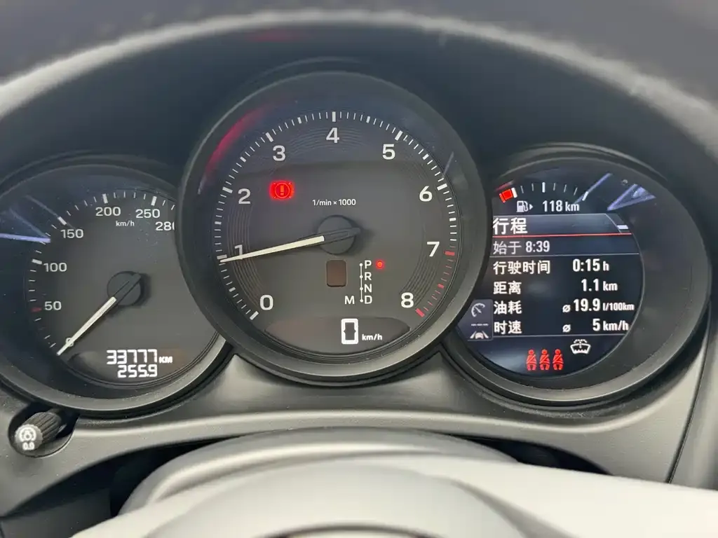 Porsche Macan 2023 из CN, фото 7