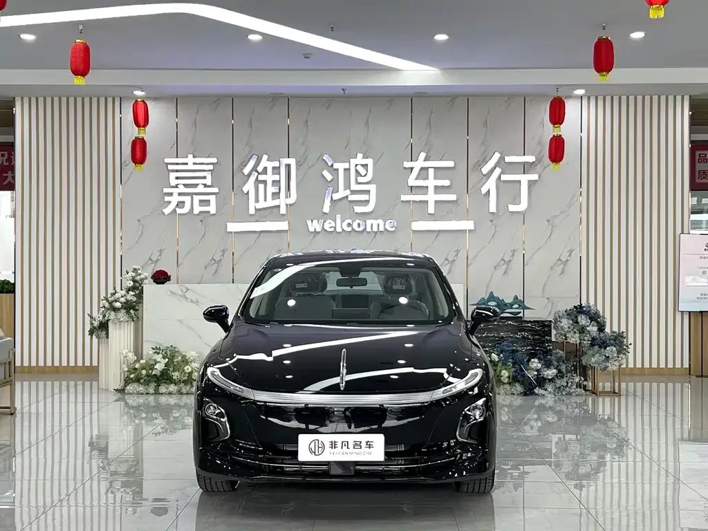 Hongqi E-QM5 2025 из CN, фото 2