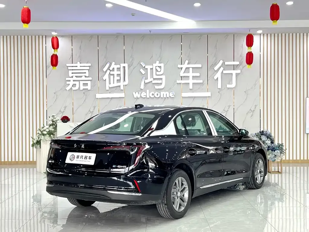 Hongqi E-QM5 2025 из CN, фото 5