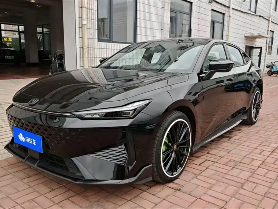 Changan UNI-V 2025 из CN, фото 1