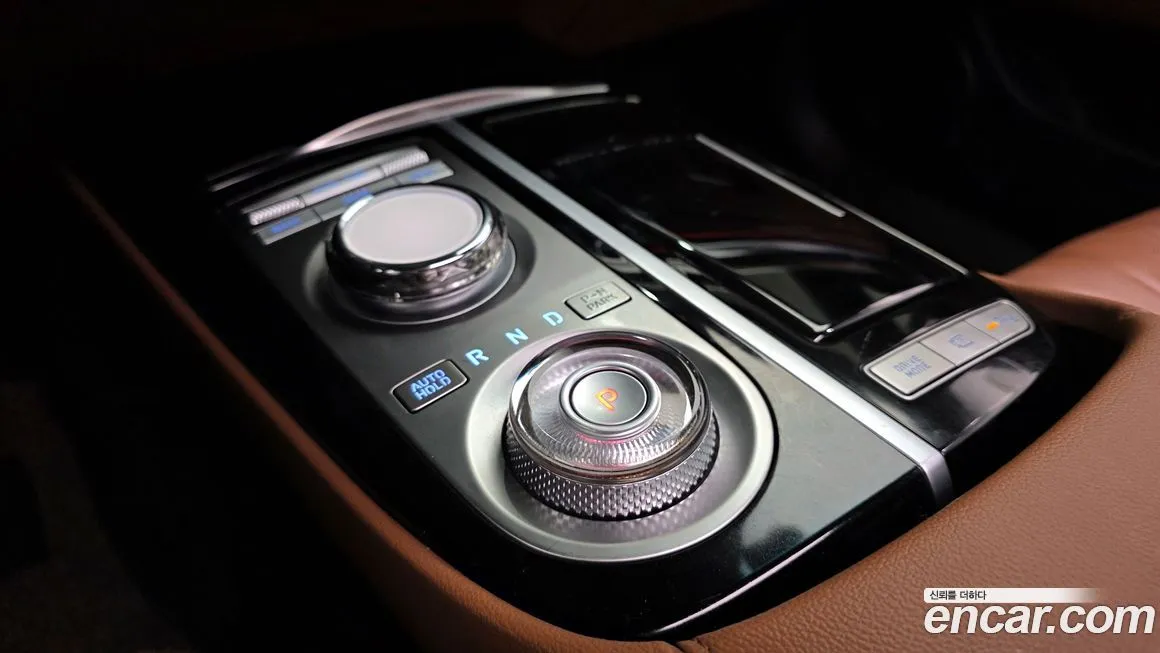 Genesis G80 — фото 9