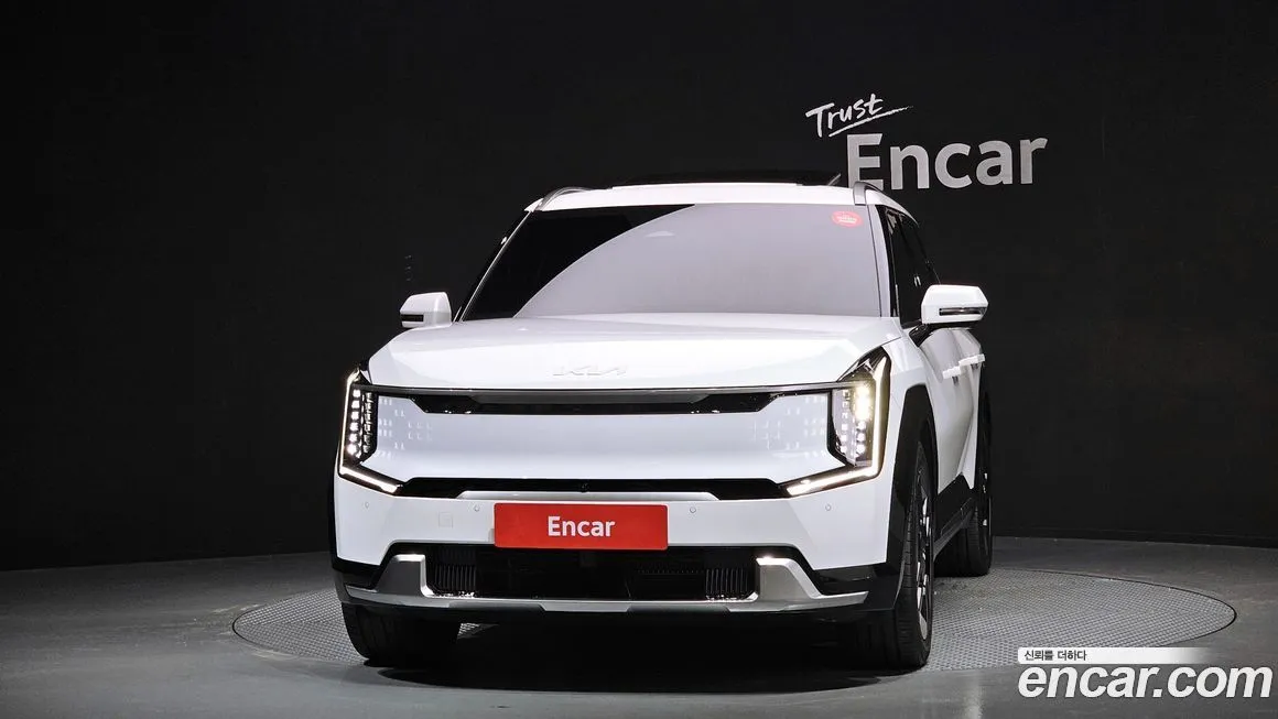 Kia EV9 — фото 3