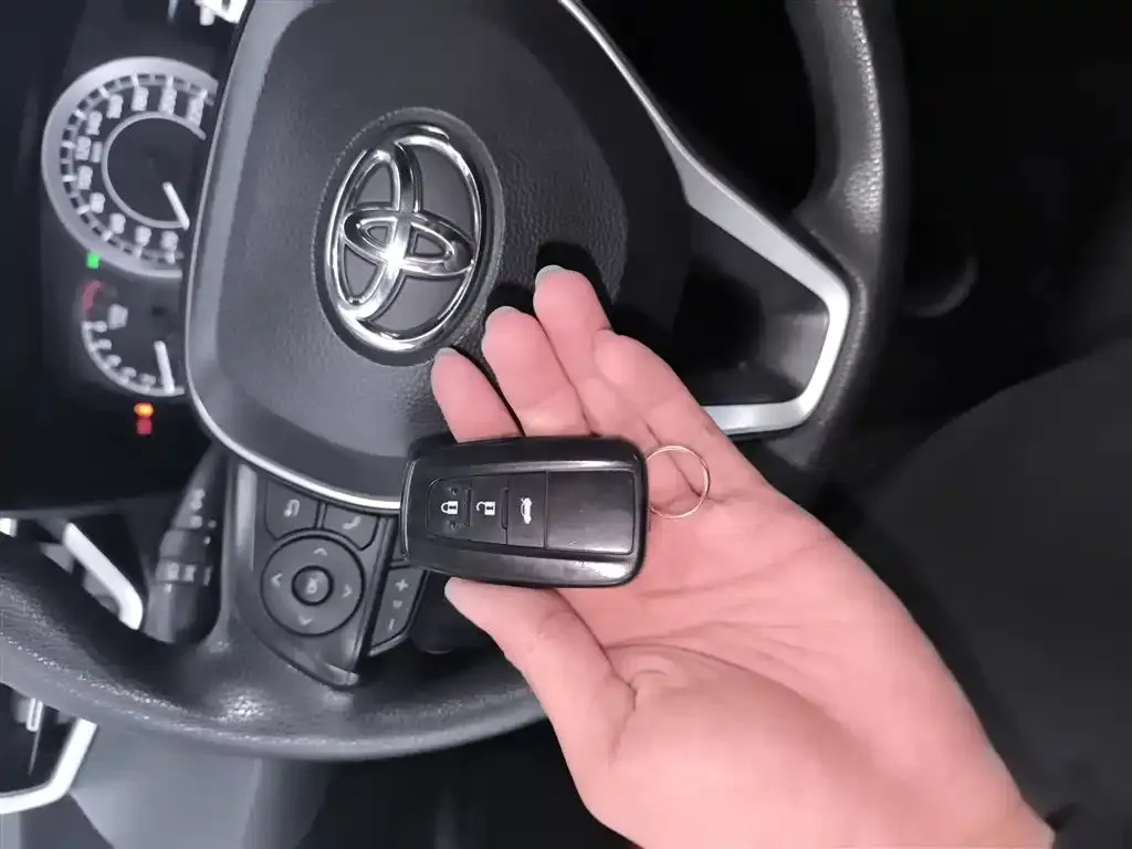 Toyota Levin 2021 из CN, фото 9