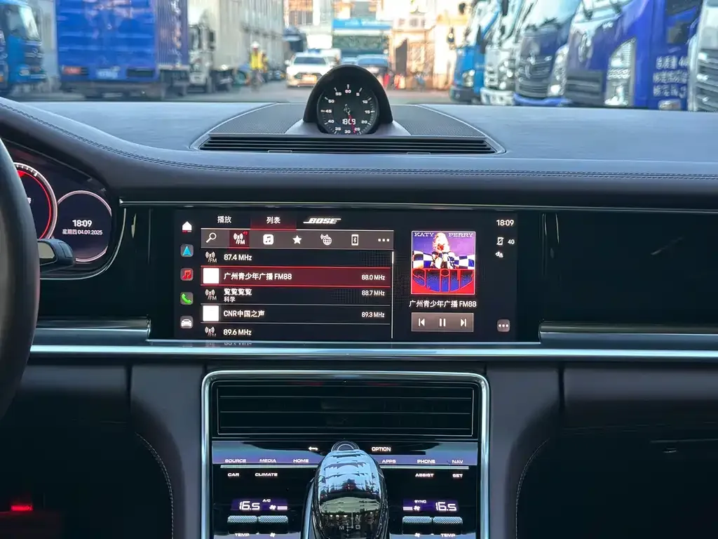Porsche Panamera 2024 из CN, фото 10