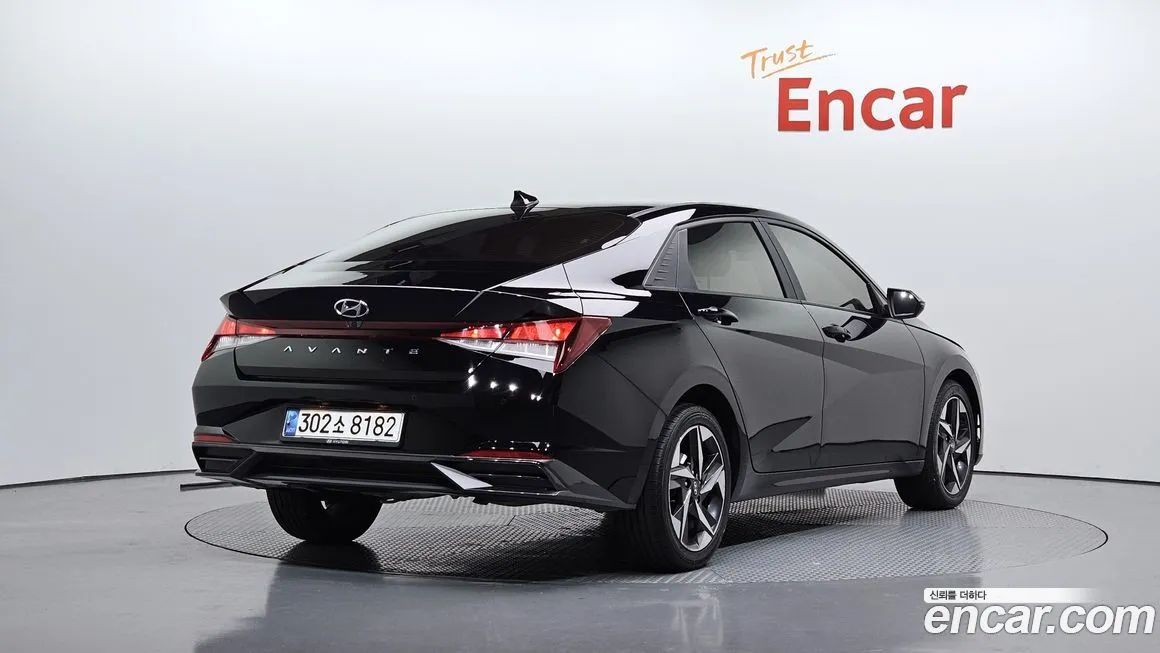 Hyundai AVANTE — фото 2