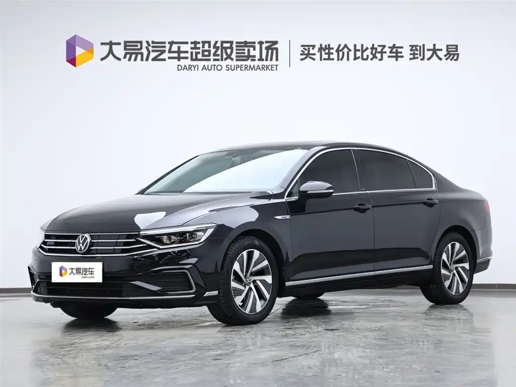 Volkswagen Magotan GTE PHEV 2022 из CN, фото 1