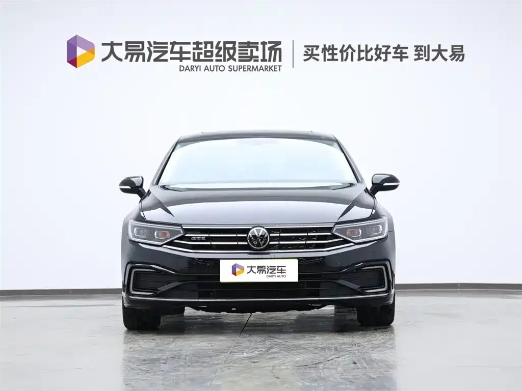 Volkswagen Magotan GTE PHEV 2022 из CN, фото 2