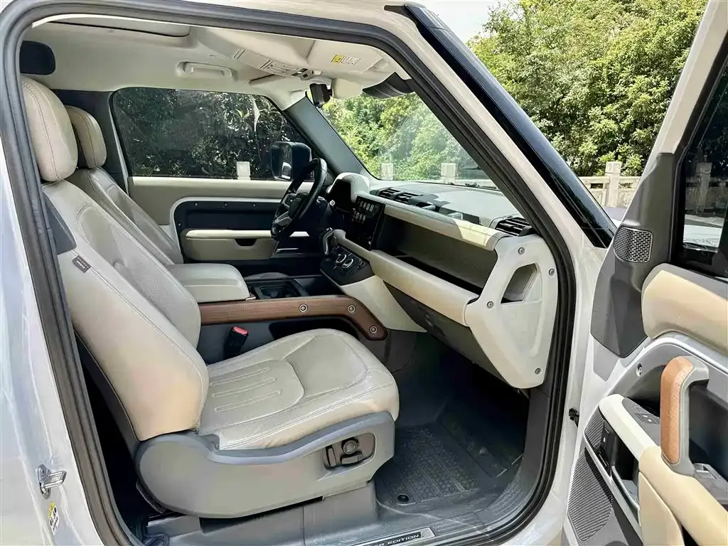 Land Rover Defender 2022 из CN, фото 9